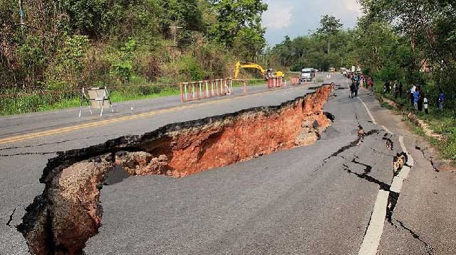 Fenomena Alam Ini Bikin Orang-Orang Panik